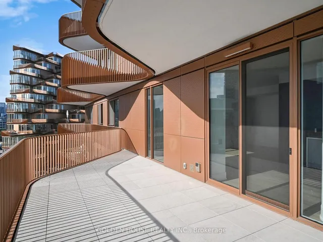 Additional image 31 of 155 Merchants' Wharf Unit 1112