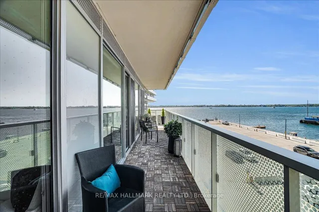 Additional image 18 of 15 Queens Quay Unit 311