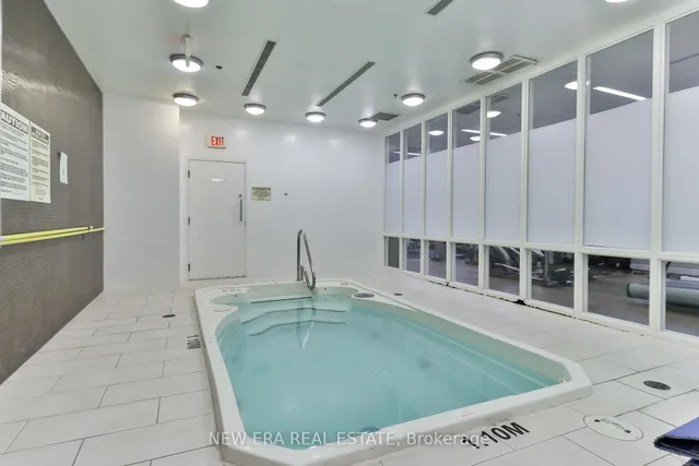Additional image 15 of 126 Simcoe St Unit 411