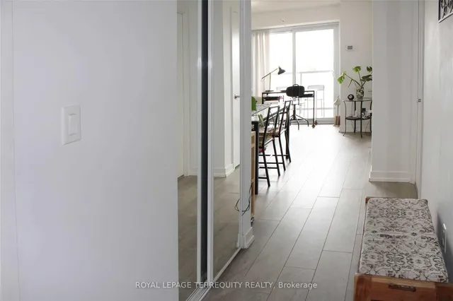 Additional image 3 of 1420 Dupont St Unit 808