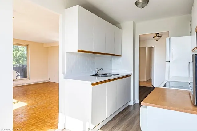 Additional image 12 of 1101 Pharmacy Ave Unit 503