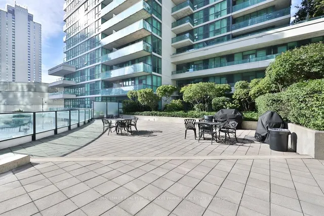 Additional image 37 of 16 Yonge St Unit 3109