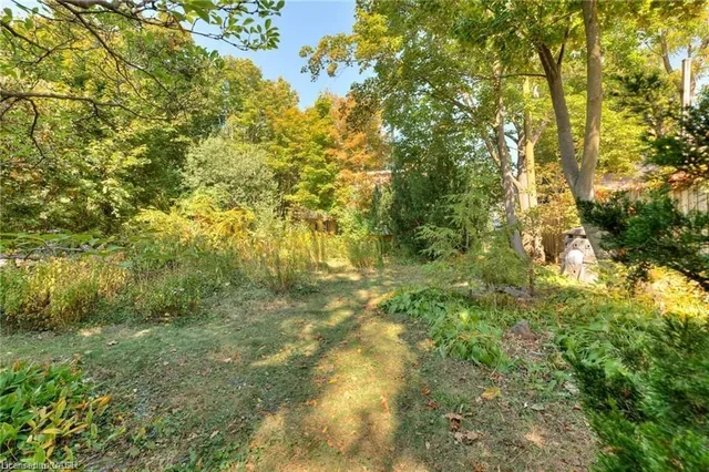 Additional image 35 of 44 Ellen St