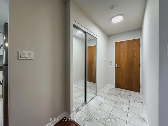 Additional image 30 of 23 Lorraine Dr Unit 801