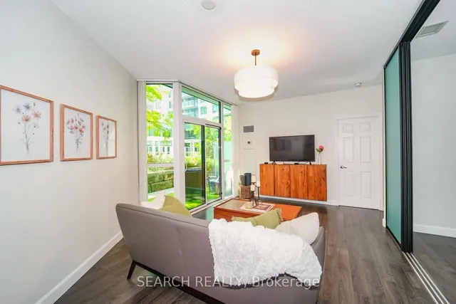 Additional image 24 of 19 Grand Trunk Cres Unit 201