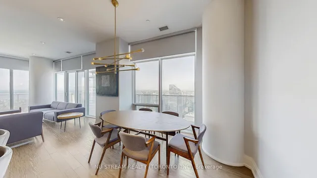 Additional image 10 of 100 Harbour St Unit PH101