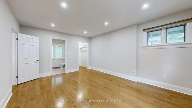 Additional image 18 of 107 Lawrence Cres