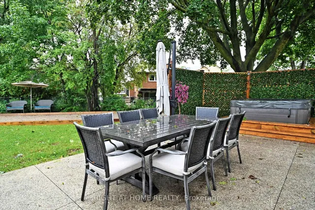 Additional image 8 of 11 Tefley Rd