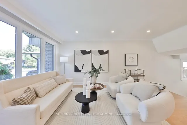Additional image 6 of 36 Laurelwood Cres