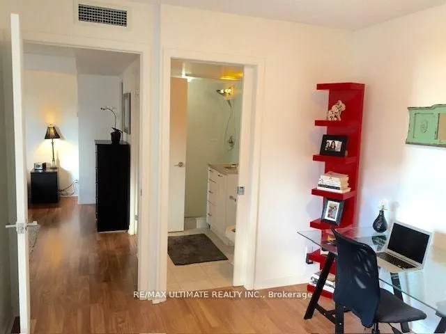 Additional image 6 of 76 Shuter St Unit 809