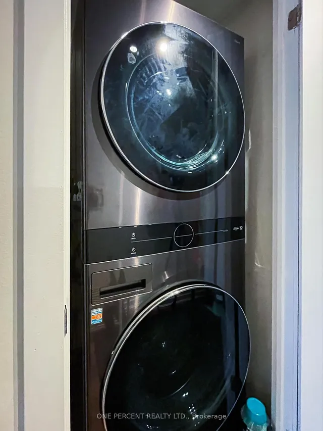 Additional image 18 of 38 Joe Shuster Way Unit 723