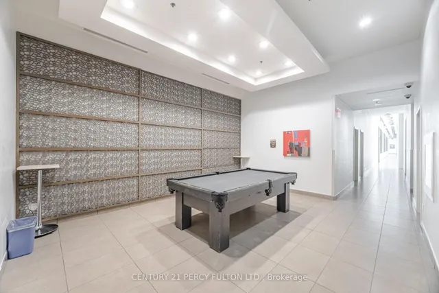 Additional image 26 of 19 Singer Crt Unit 1518