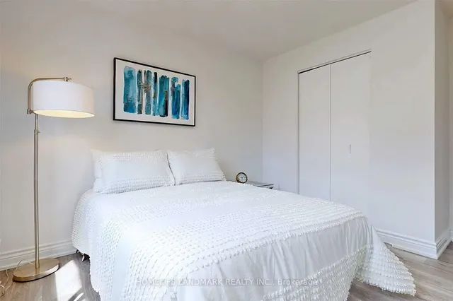 Additional image 13 of 314 Sprucewood Crt