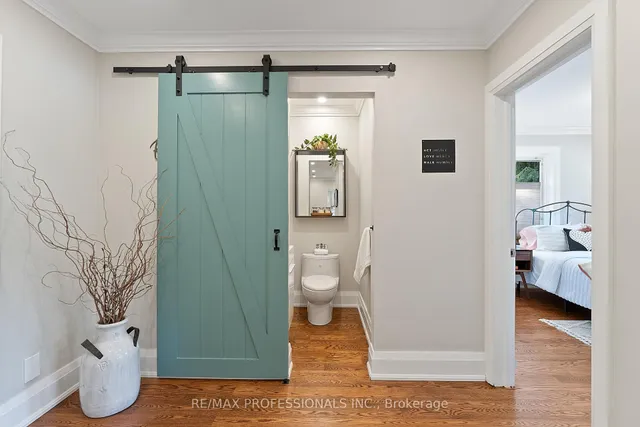 Additional image 28 of 19 Palace Arch Dr