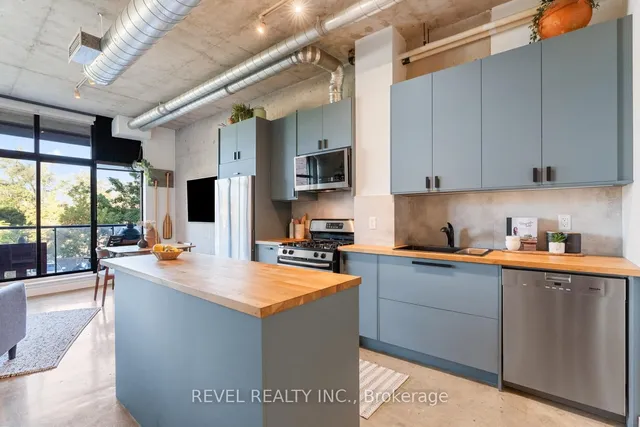 Additional image 2 of 369 Sorauren Ave Unit 204