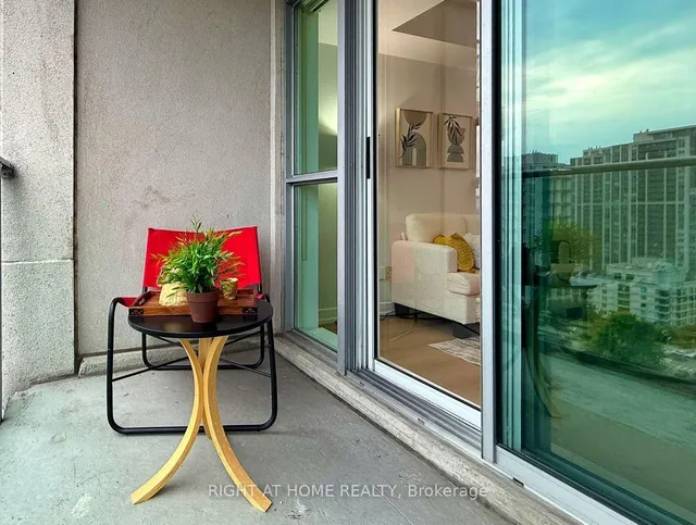 Additional image 21 of 31 Bales Ave Unit 2216