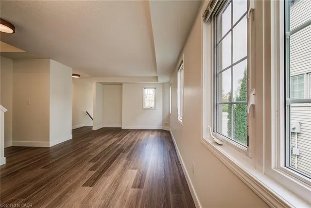 Additional image 9 of 931 Glasgow St Unit 35B