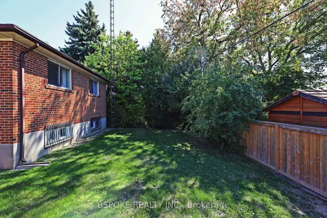 Additional image 26 of 54 Warner Ave