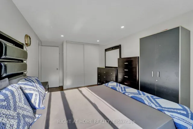 Additional image 23 of 105 Hupfield Tr