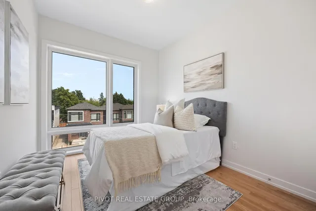 Additional image 38 of 26 Danielle Moore Circ