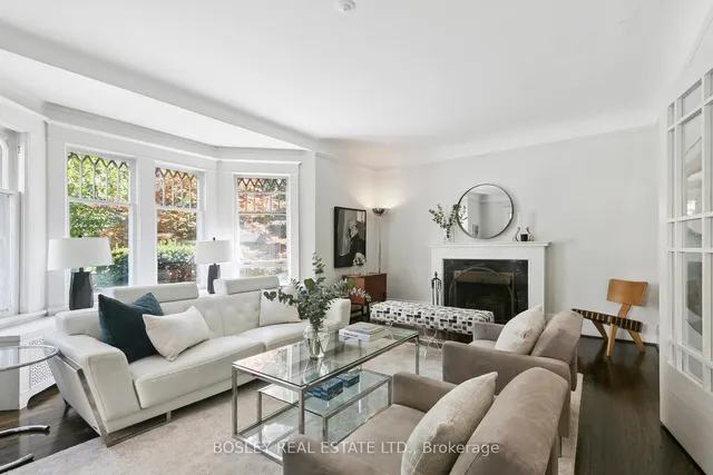 52 Rowanwood Ave