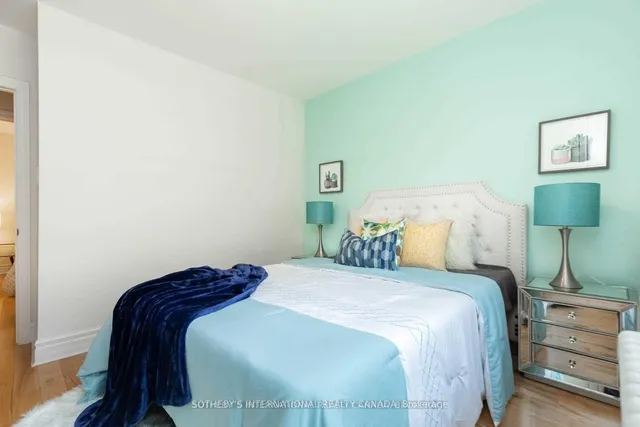 Additional image 13 of 35 Raglan Ave Unit 108