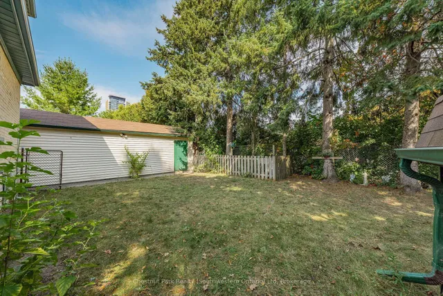 Additional image 32 of 6 THERESA St