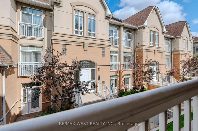 Additional image 34 of 9 Pine St Unit 28