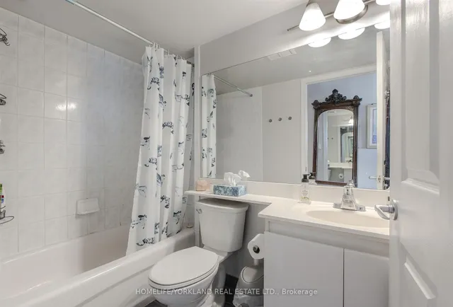 Additional image 19 of 230 Queens Quay Unit 323