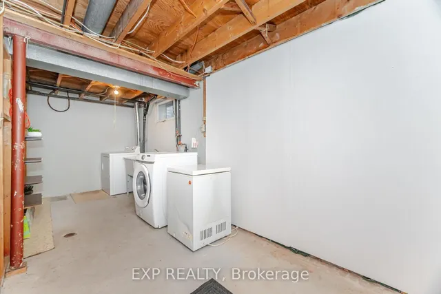 Additional image 17 of 125 Hollyberry Tr