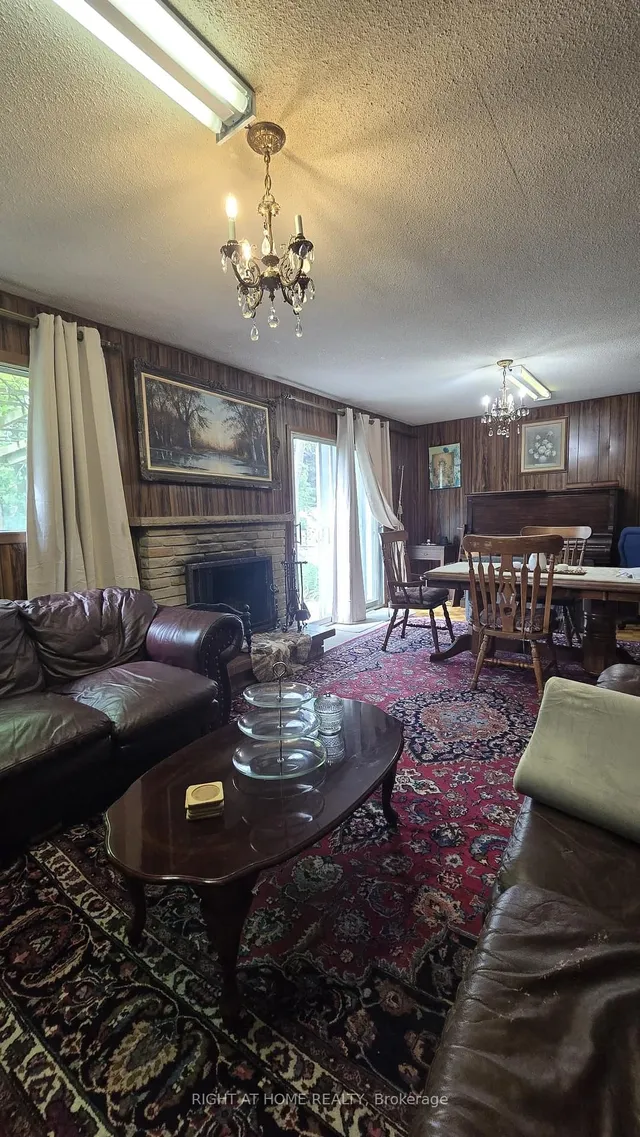 Additional image 5 of 12 Fairglen Ave