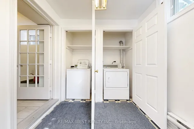 Additional image 46 of 52 Heydon Park Rd