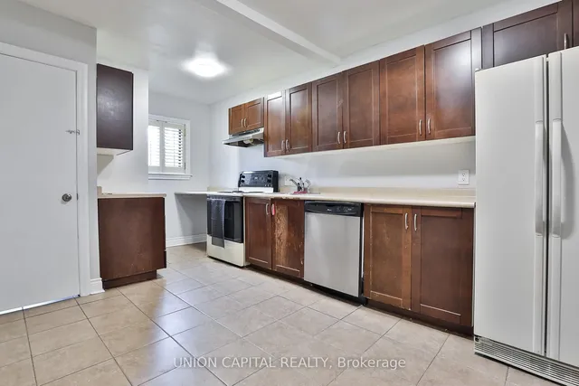 Additional image 6 of 38 Claver Ave