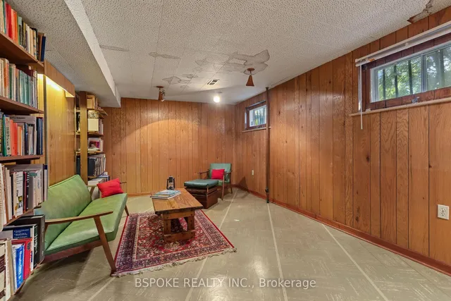 Additional image 20 of 54 Warner Ave