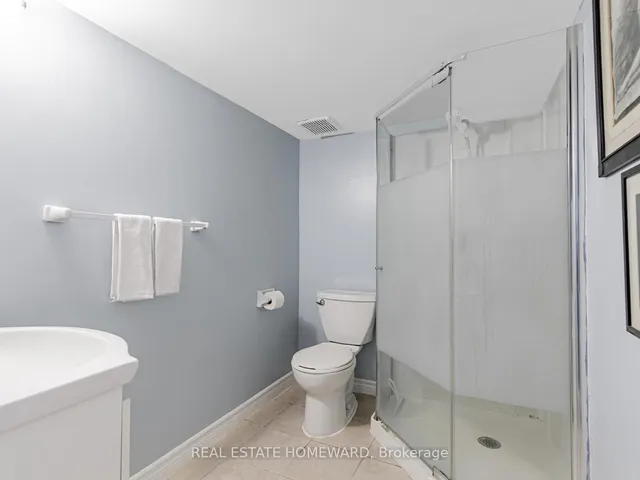 Additional image 35 of 87 Harcourt Ave