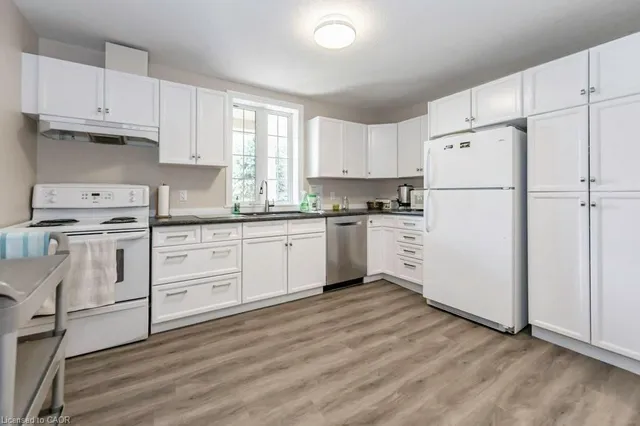Additional image 43 of 350 Doon Valley Dr Unit 10F