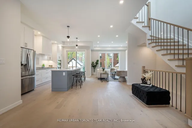 26 Kalmar Ave