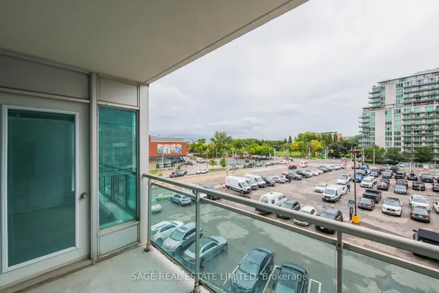 Additional image 25 of 600 Queens Quay Unit 531