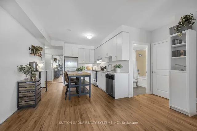 Additional image 7 of 3563 Lake Shore Blvd Unit 212