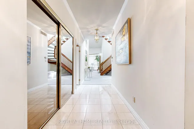 Additional image 3 of 85 Skymark Dr Unit PH1