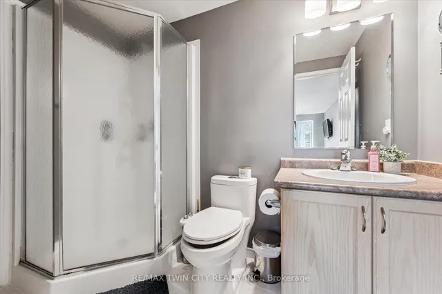 Additional image 25 of 110 Activa Ave Unit E29