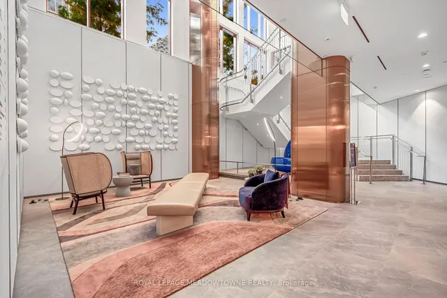 Additional image 50 of 155 Merchants' Wharf Unit 826