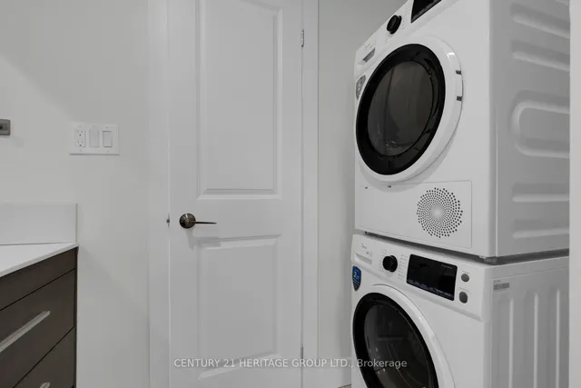 Additional image 27 of 43 Howell Sq