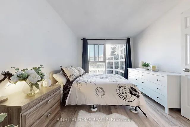 Additional image 8 of 222 The Esplanade Ave Unit 705