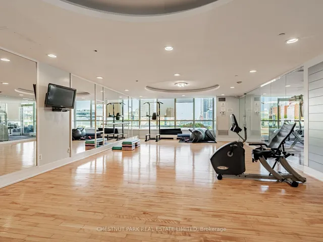 Additional image 39 of 18 Yonge St Unit 2211