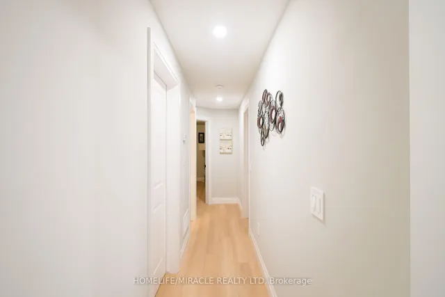 Additional image 8 of 10 South Creek Dr Unit 2