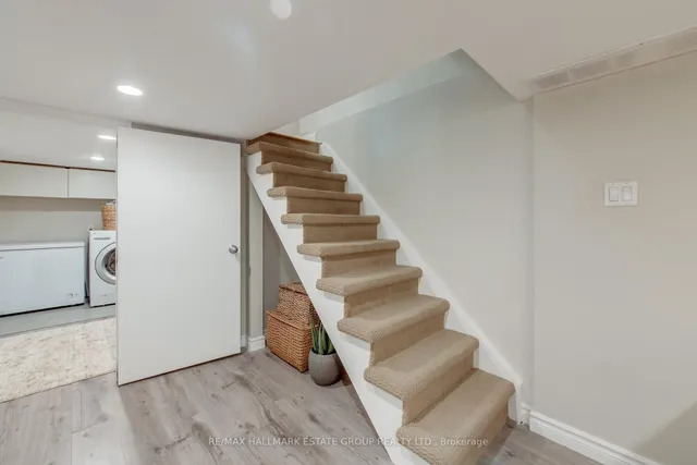 Additional image 32 of 23 Caroline Ave