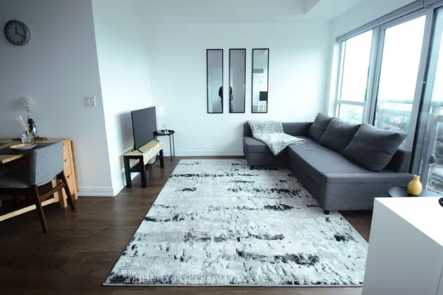 Additional image 2 of 275 Village Green Sq Unit 3419