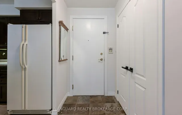 Additional image 9 of 2111 Lake Shore Blvd Unit 606