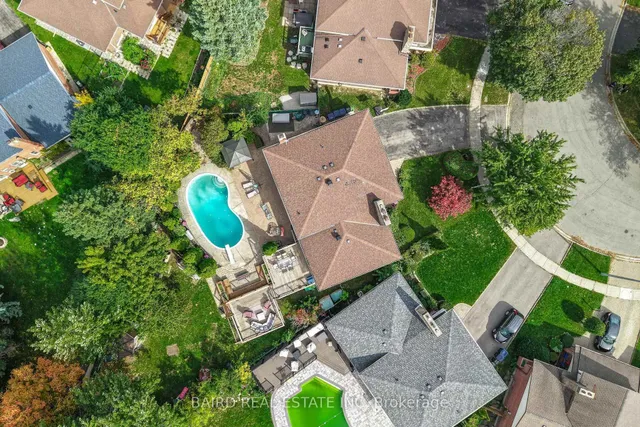 Additional image 18 of 38 Caronridge Cres